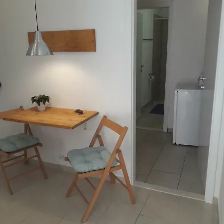 Private Andrea With Private Bathroom Guest house
